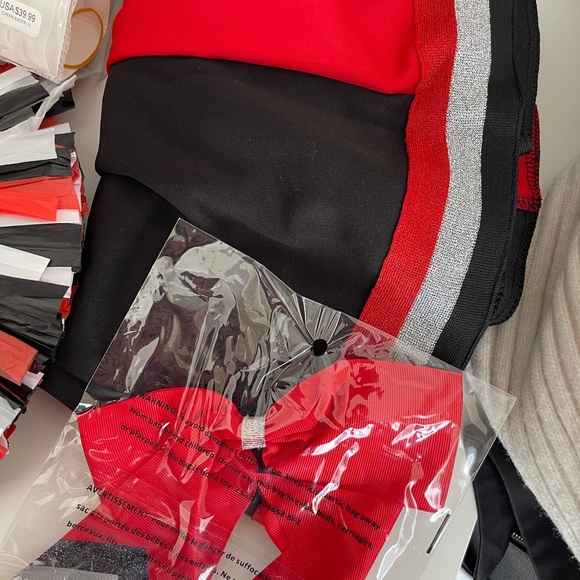 Cheerleader costume - Picture 2 of 4